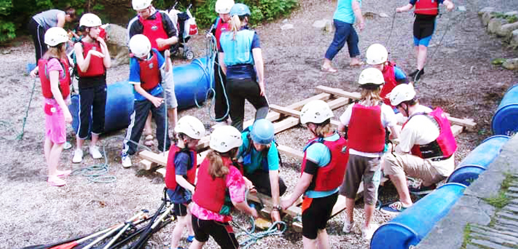 raft building
