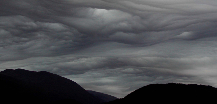 Stormy cloudscape copyright Cumbria Soaring Club - Chris Scammell