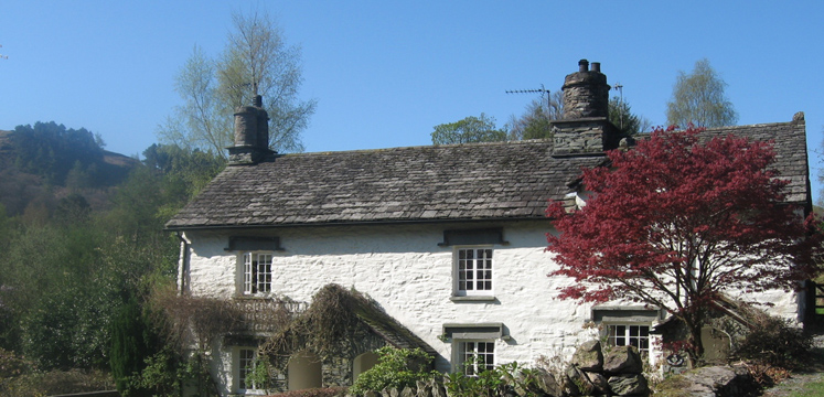 Cottage in Rydal copyright Helen Reynolds